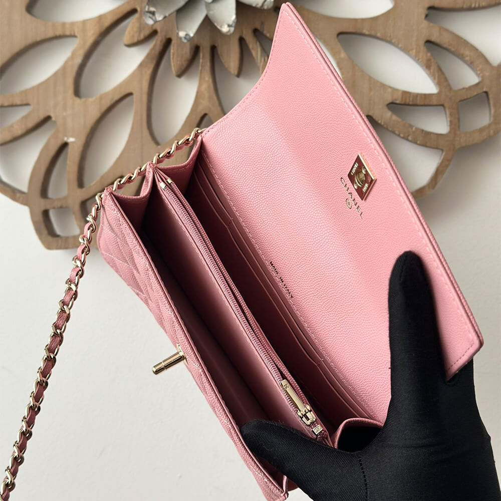 CHANEL Clutch With Chain(high-end grade)