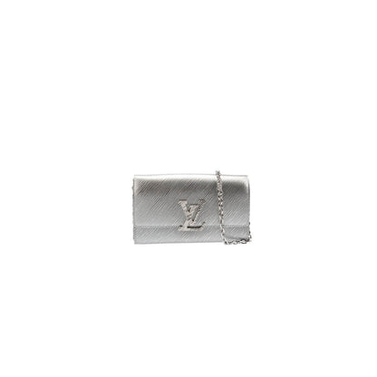 LV Pochette Louise