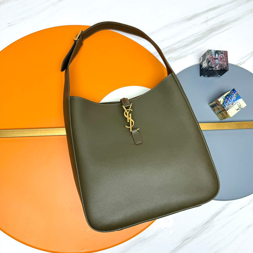 YSL LE 5 ?? 7 supple LARGE