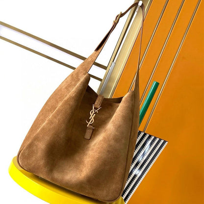 YSL LE 5 ?? 7 supple SUEDE