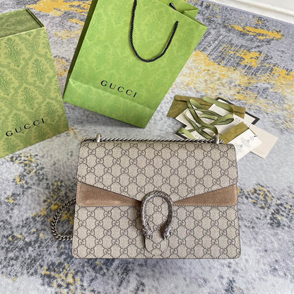GG Supreme Medium Dionysus Shoulder Bag