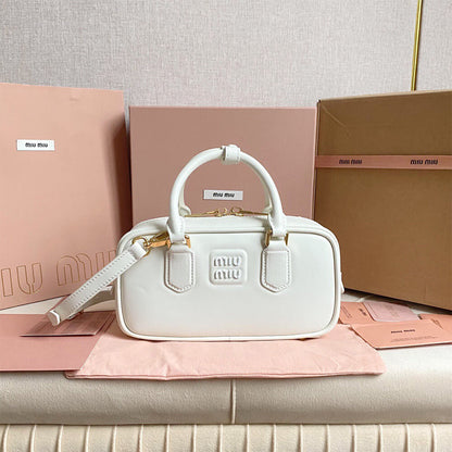 MIUMIU Medium Arcadie Leather Bag(HIGH-END GRADE)