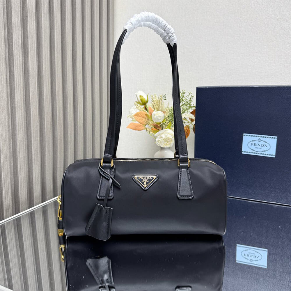 Prada Re-Nylon and leather medium top-handle bag with padlock(high-end grade)