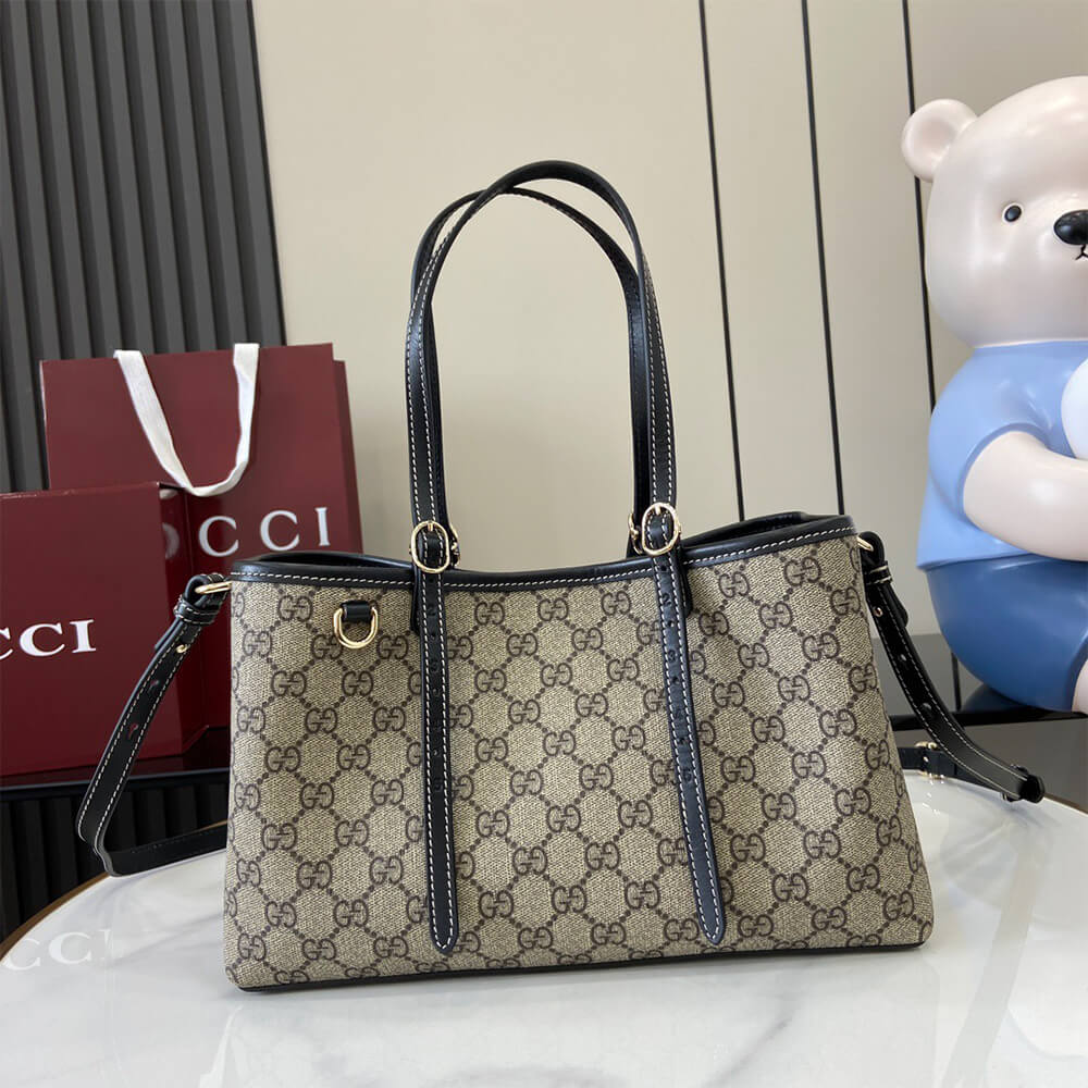 GG Emblem medium tote bag