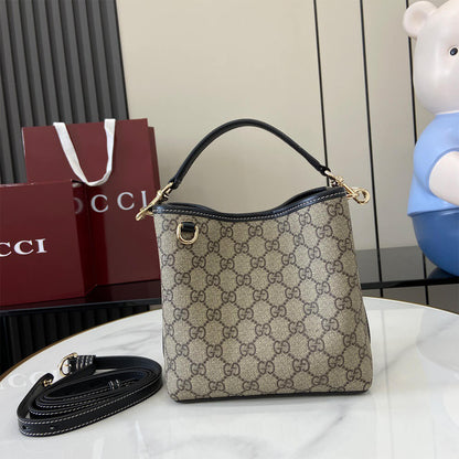 GG Emblem mini bucket bag