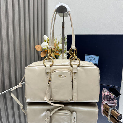 Prada Dangle medium leather top-handle bag(HIGH-END GRADE)
