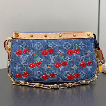 LV x TM Pochette Accessoires