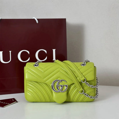 NEW GG Marmont medium shoulder bag