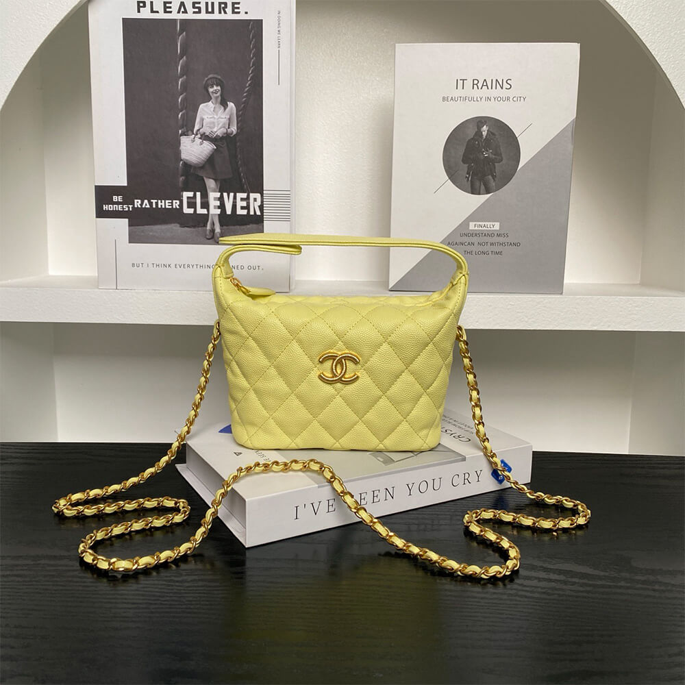 CHANEL Classic Hobo with Chain(High-end Grade)