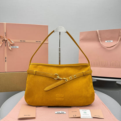 MIUMIU Medium Aventure suede bag(HIGH-END GRADE)