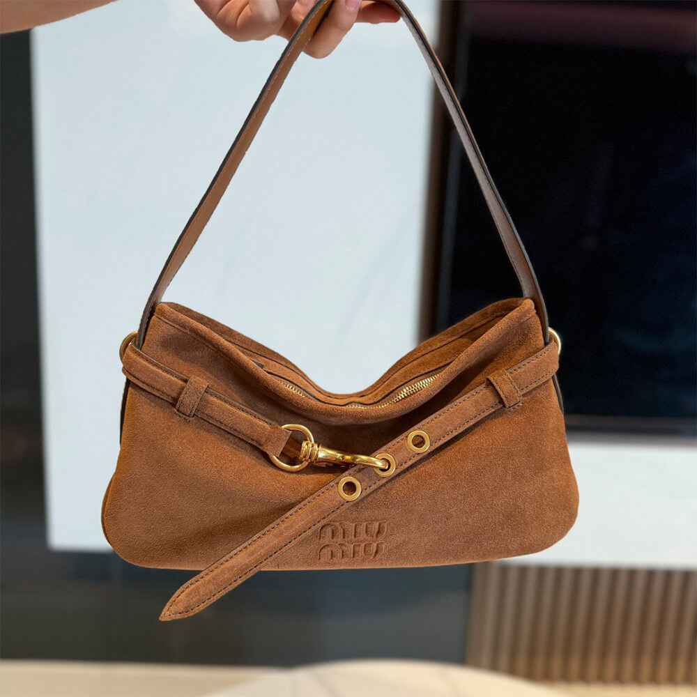 MIUMIU Regular Aventure suede bag(HIGH-END GRADE)