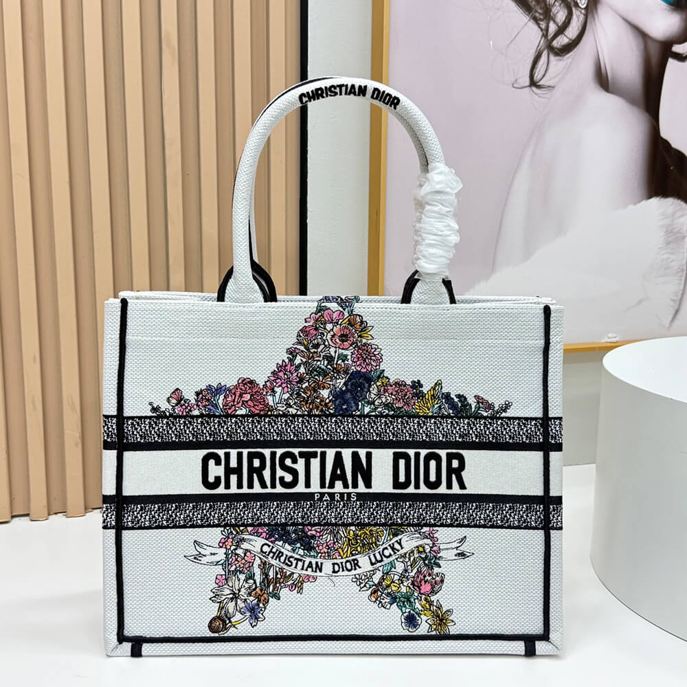 Dior Lucky Medium Dior Book Tote