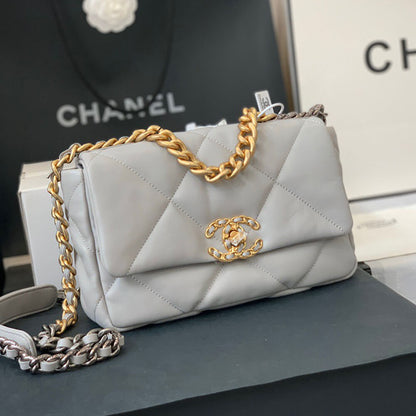 CHANEL 19 Handbag