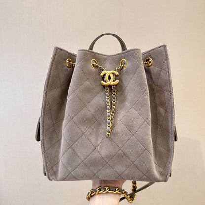 CHANEL 25 Medium Backpack(HIGH-END GRADE)