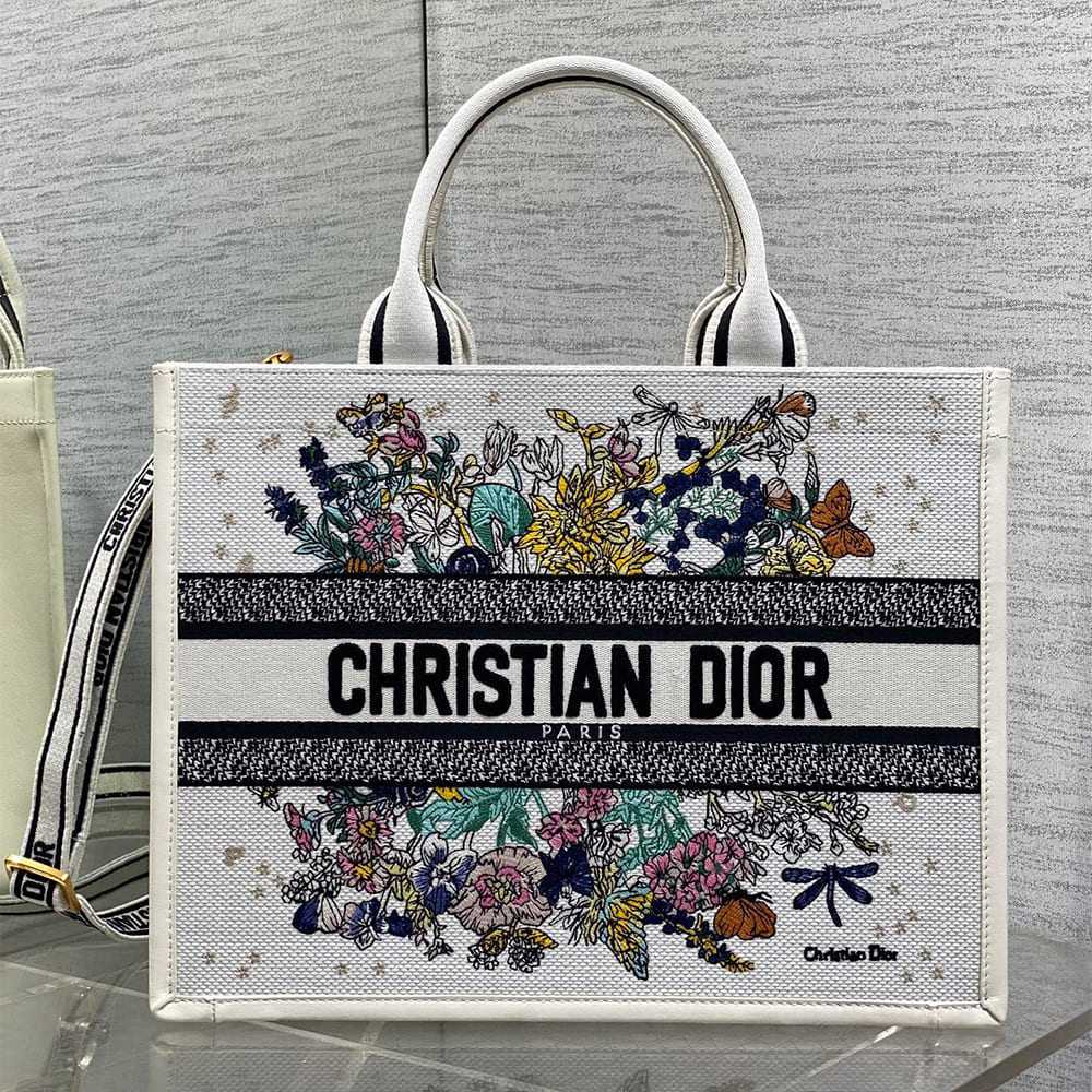 Dior Lucky Medium Dior Book Tote
