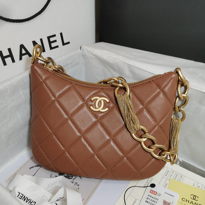 CHANEL HOBO HANDBAG