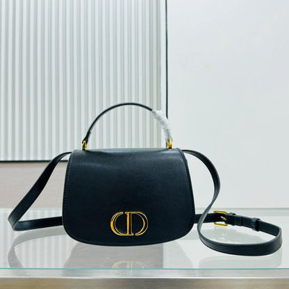 Medium 30 Montaigne Avenue Top Handle Bag