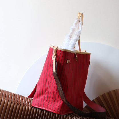 LV Neverfull Bandouliere Inside Out MM