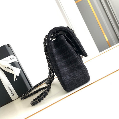 CHANEL Classic 11.12 Handbag(HIGH-END GRADE)