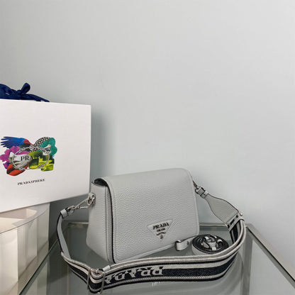Prada Leather shoulder bag(high-end grade)