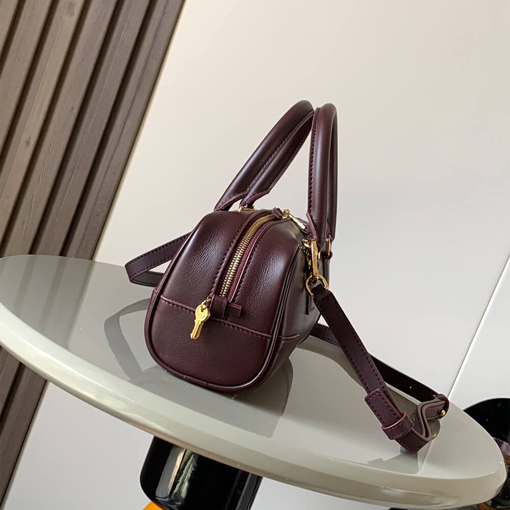 LOEWE Amazona 23 Cropped bag in nappa calfskin(HIGH-END GRADE)