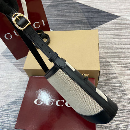 Gucci 73 mini bucket bag