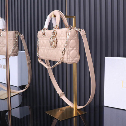 Dior Medium Lady D-Joy Bag(HIGH-END GRADE)