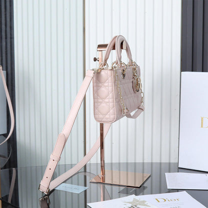 Dior Medium Lady D-Joy Bag(HIGH-END GRADE)