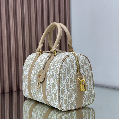 Dior Groove 25 Bag(HIGH-END GRADE)