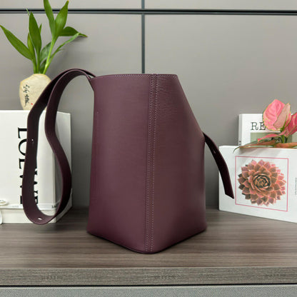 LOEWE Medium Pebble bucket in smooth calfskin(high-end grade)