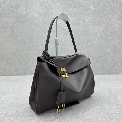 Balenciaga Women’s Rodeo Handbag Medium(HIGH-END GRADE)