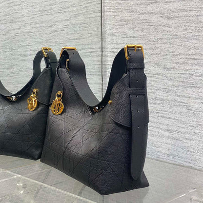 Dior Medium Dior Voyage Bag(HIGH-END GRADE)