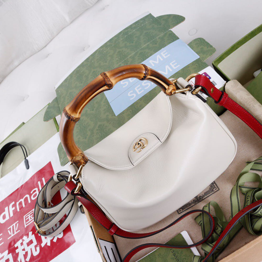 Gucci Diana small shoulder bag
