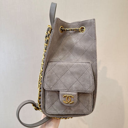 CHANEL 25 Medium Backpack(HIGH-END GRADE)