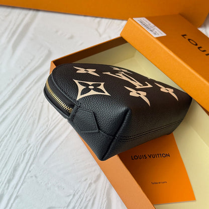 LV Cosmetic Pouch PM(HIGH-END GRADE)