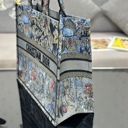 LARGE DIOR BOOK TOTE