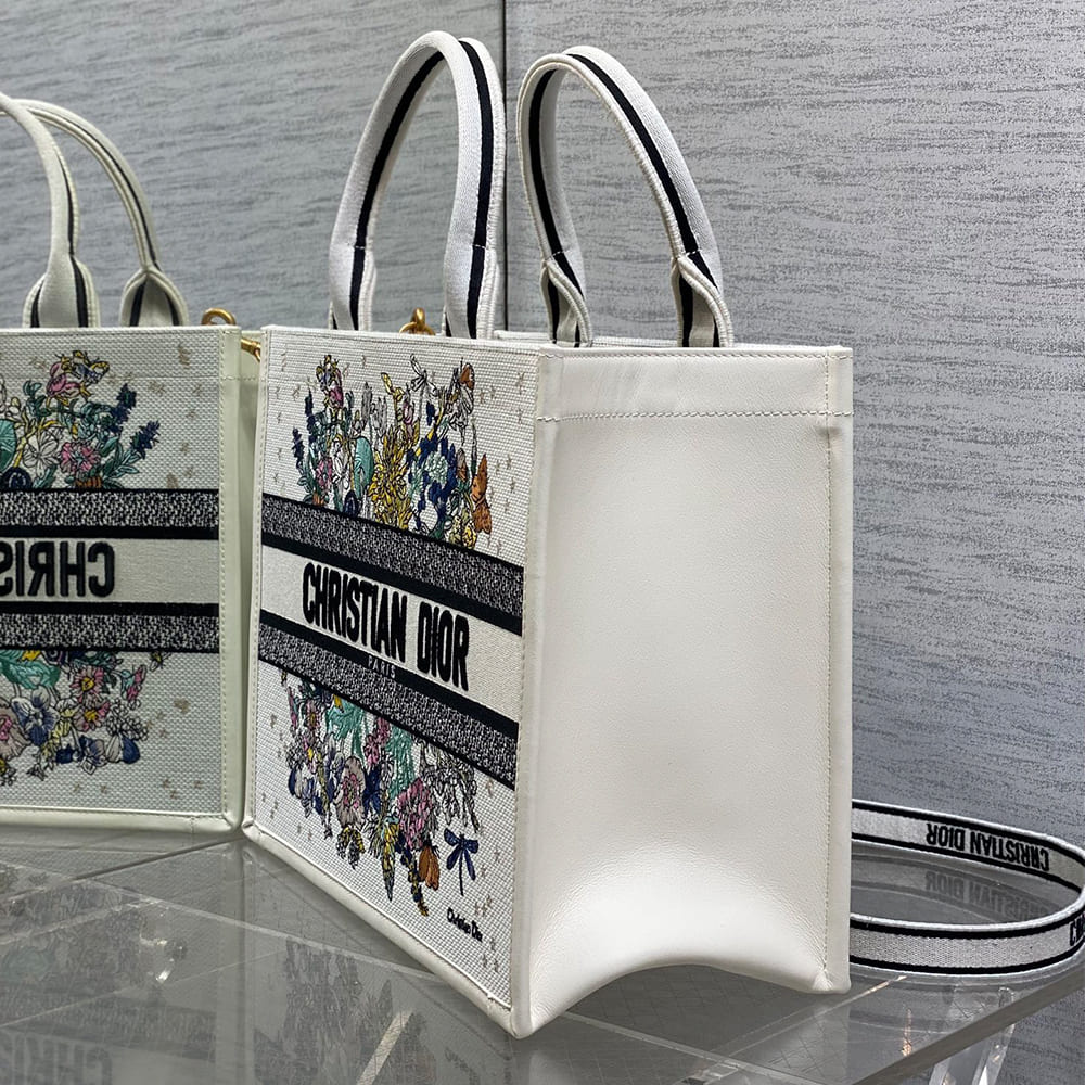 Dior Lucky Medium Dior Book Tote