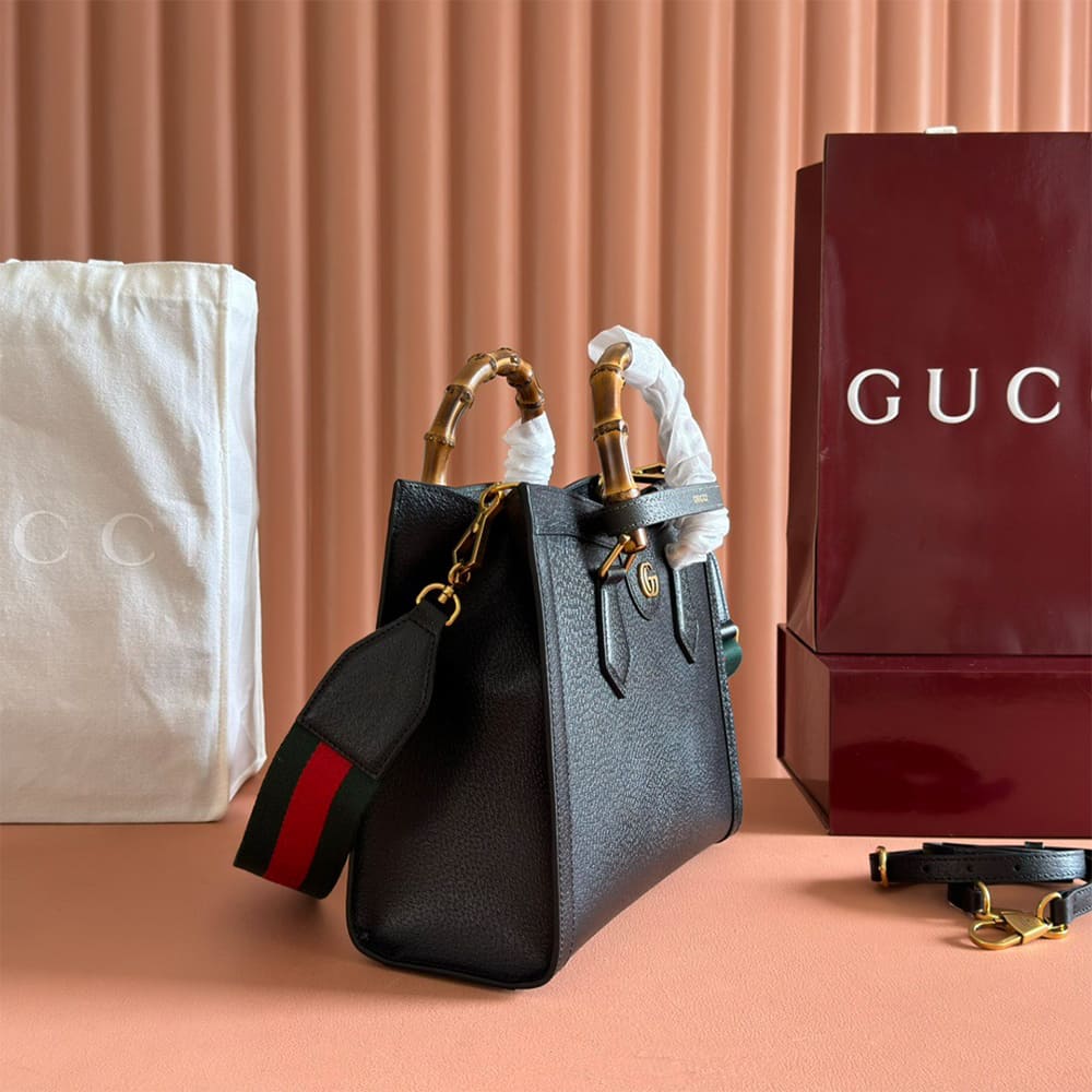 Gucci New Diana medium tote bag(HIGH-END GRADE)