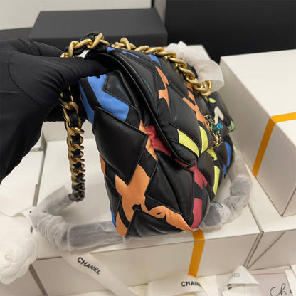CHANEL 19 HANDBAG