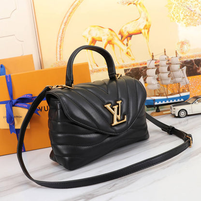 LV Hold Me