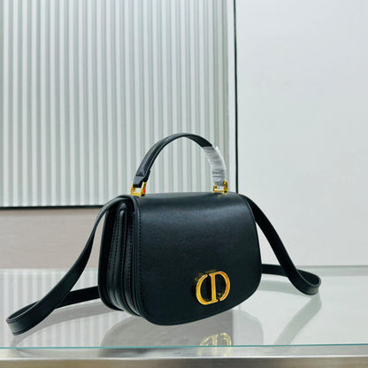 Medium 30 Montaigne Avenue Top Handle Bag