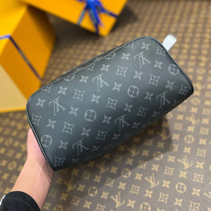 LV Dopp Kit