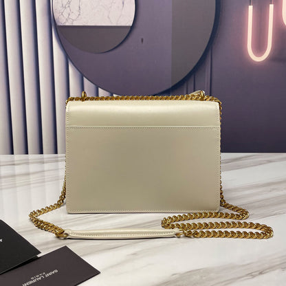 SUNSET MEDIUM CHAIN BAG IN SMOOTH LEATHER