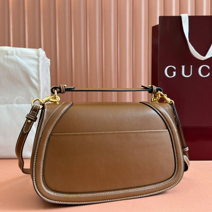 Gucci Blondie medium top handle bag