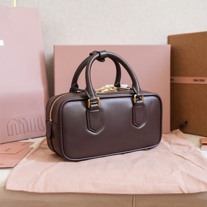 MIUMIU Medium Arcadie Leather Bag(HIGH-END GRADE)