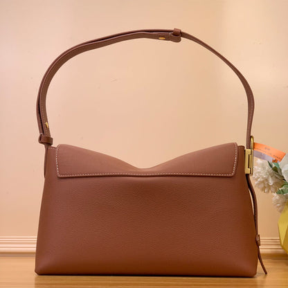 LV Low Key Messenger(HIGH-END GRADE)