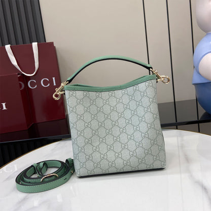 GG Emblem mini bucket bag