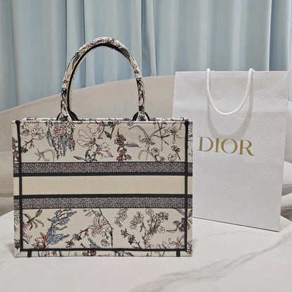 Medium Dior Book Tote