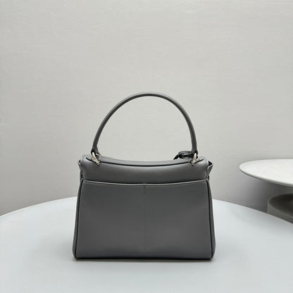 Balenciaga Women’s Rodeo Handbag Mini(HIGH-END GRADE)