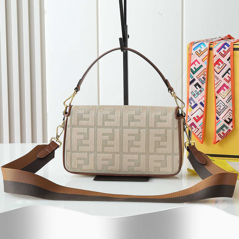 Fendi Baguette